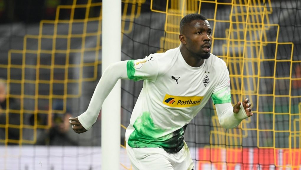 FBL-GER-CUP-DORTMUND-MOENCHENGLANBACH